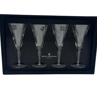 Royal Doulton Metro Wine Lead Crystal Glasses