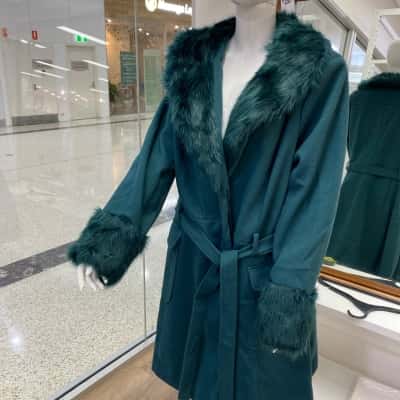 City Chic Womens  Size 22 Green 