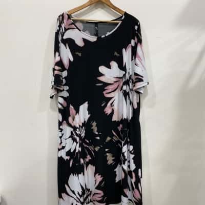 Taking Shape Womens  Size L Short Sleeve Dress  Black  / Pink  / White 