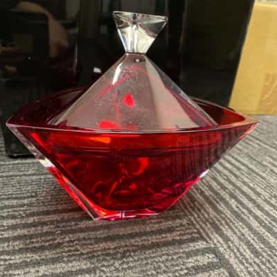 Red Crystal Lidded bowl