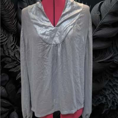  Womens  Size 14 Silver 