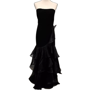 Montique Womens  Size 14 Formal Dress / Strapless Dress Black  