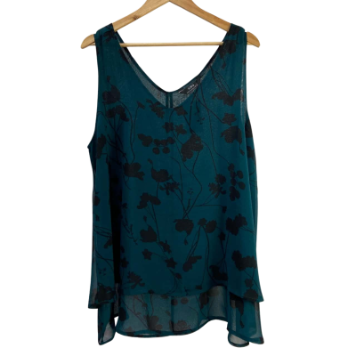 Sara - Women's Emerald Print Smart Tank