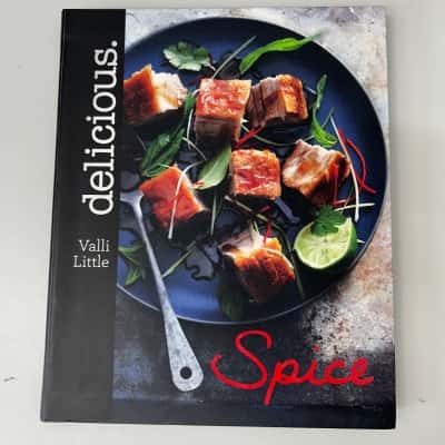 Delicious Spice, Valli Little 