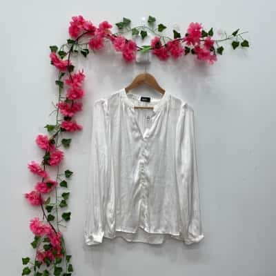 Dotti Womens  Size 12 Button Up Top White 