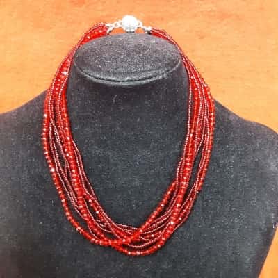 Multi-Strand Red Beaded Necklace featuring a Decorative Sparkling Magnetic Clasp