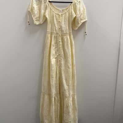 Tigerlily Womens  Size 6 Midi Broderie Anglais  Dress Cream 