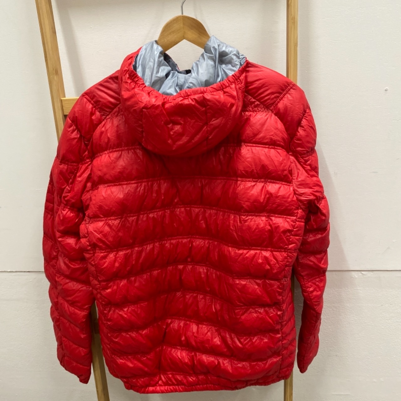 pull and bear red coat