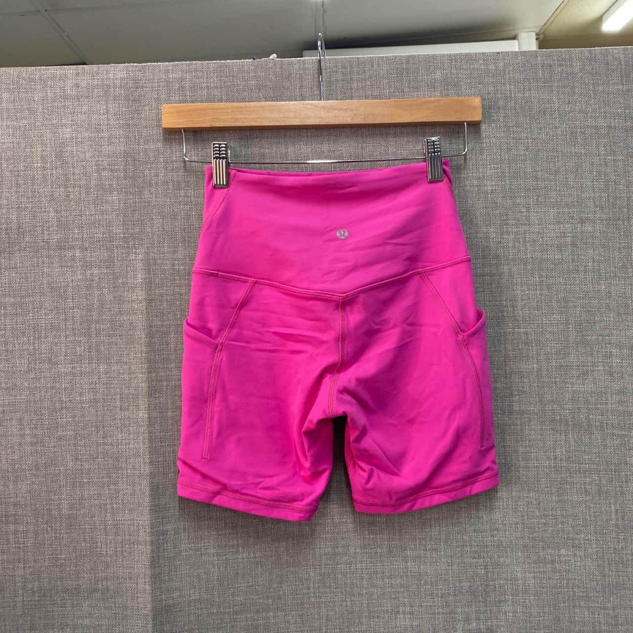 Lululemon shorts *SIZE 4 main image 1