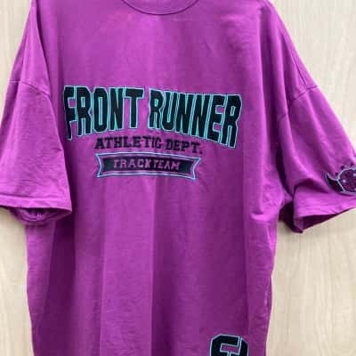 Front Runner Mens T Shirt (12) Size XL Purple 