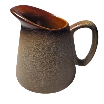 Safari jug by Dana