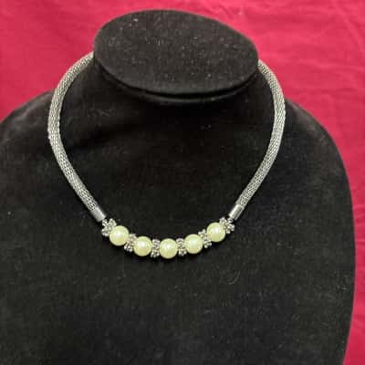  Women's Silver Tone Mesh & Faux Pearl  Necklace 