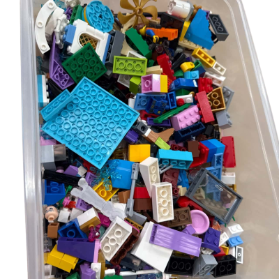 1 kilo Lego tub (7)