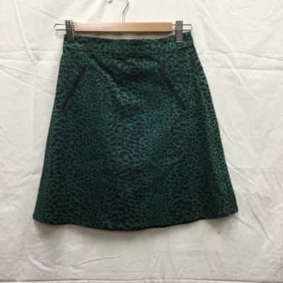 Dangerfield Womens Size 8 Skirts x 2