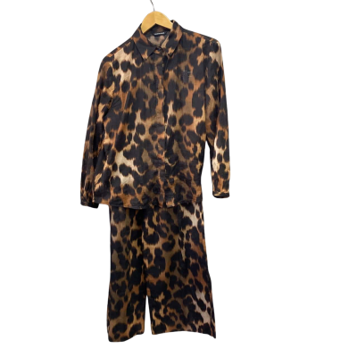 Country Road Womens  Size 4 Set Shirts / Pants Animal print / Black  / Brown 