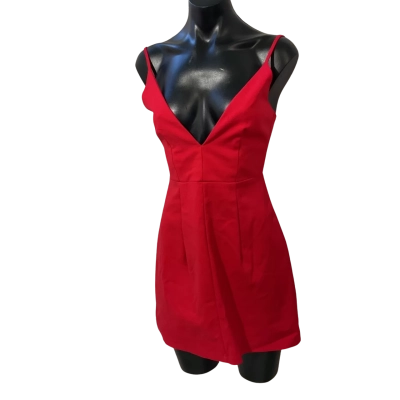 NOUGHTS & CROSSES  Womens  Size 8 Cocktail Dress Red 