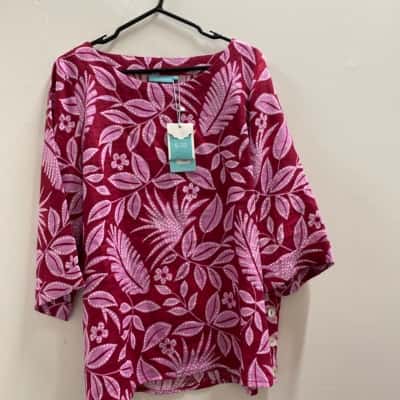 Blue Illusion Womens  Size XL 3/4 Sleeve Top Pattern 