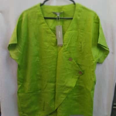 Yarra Trail Womens  Size 18 Short Sleeve Top Green 