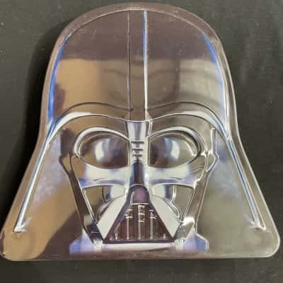 Darth Vader tin book set 