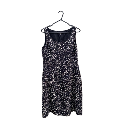 Womens Ann Taylor Size 12 / Petite Sleeveless Silk Dress  Black  / Floral / Pattern / White 