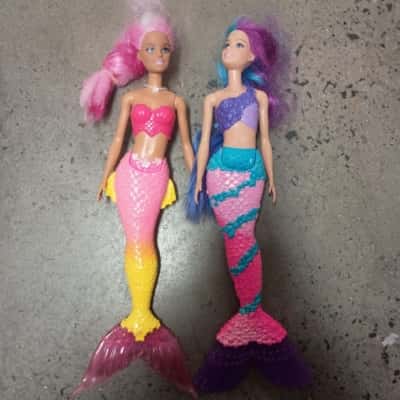 2 x Barbie Mermaid Figures