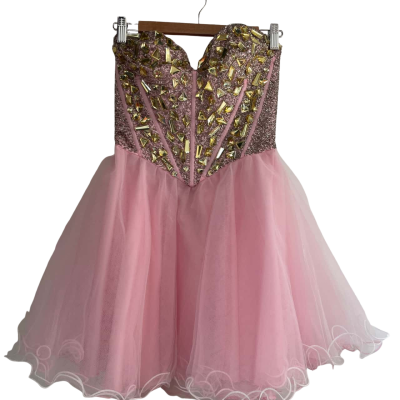 Sherri Hill Strapless Mini Dress With Sweetheart neckline. Size 6 Pink  