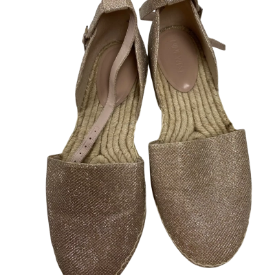 Nine West Womens  Size 9 Espadrilles Champagne 