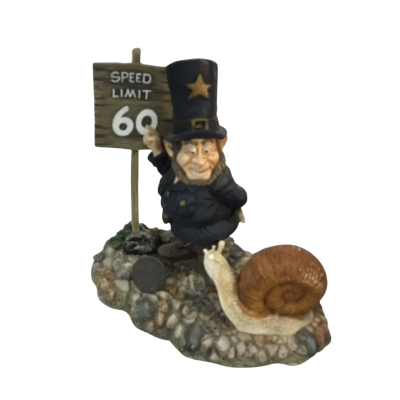 Stone Blarney Sergeant Mahoney the Policeman Figurine Approx 17.5 x 16cm