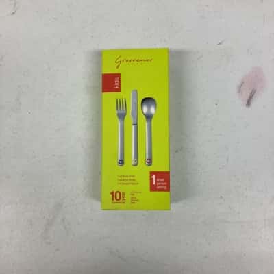 Grosvenor Kids Small Person Setting Cutlery 