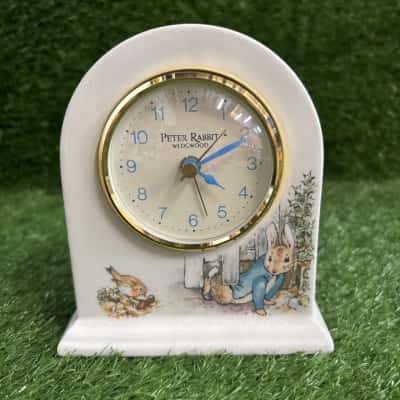 Vintage Wedgwood Peter Rabbit Porcelain Clock 1993