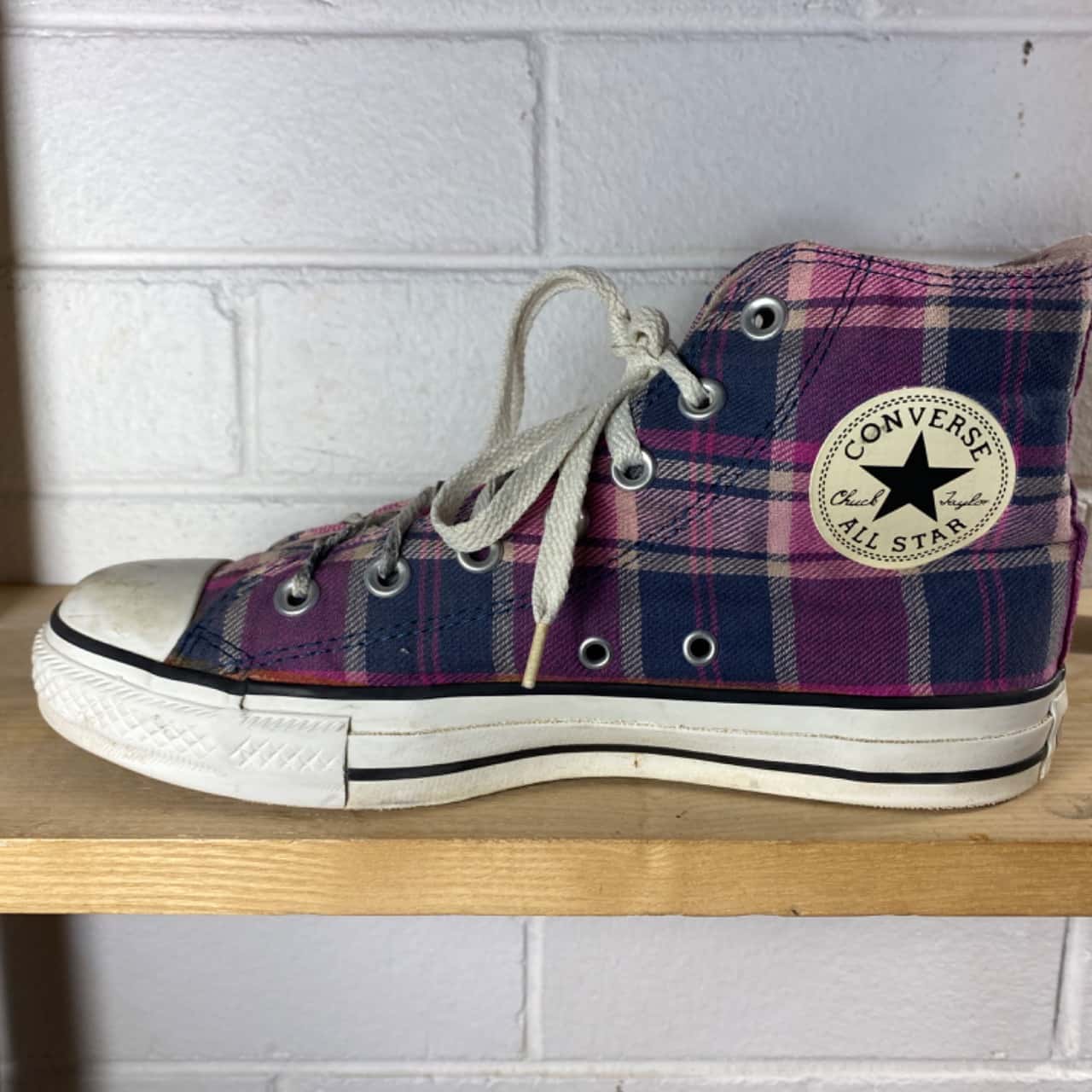 Converse Unisex CTAS Sneakers Size 6 / 8 Checked/ Purple (s) - Used ...