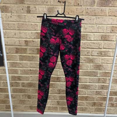 Lorna Jane Womens gothic rose print Size XS 