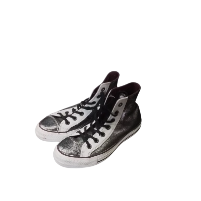 Converse Womens  Size 7 Sneakers Purple / Silver 