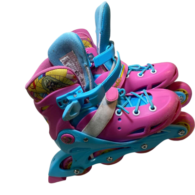  Kids  Size 10-13  Barbie Skates 