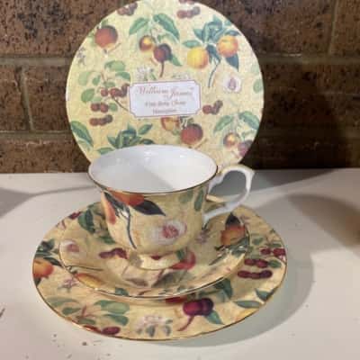 William James Hampshire Fine Bone China Tea Set