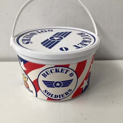 Disney Pixar Toy story signature collection bucket o' soldiers  