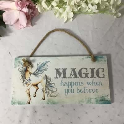 Kelly Lane Pegasus "Magic happens when you believe" Hanging Plaque