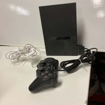 Sony PlayStation 2 comes with 1 controller and power cord 