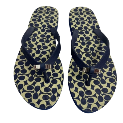 Coach Womens  Size 10M Thongs Capri / Capri Milk  