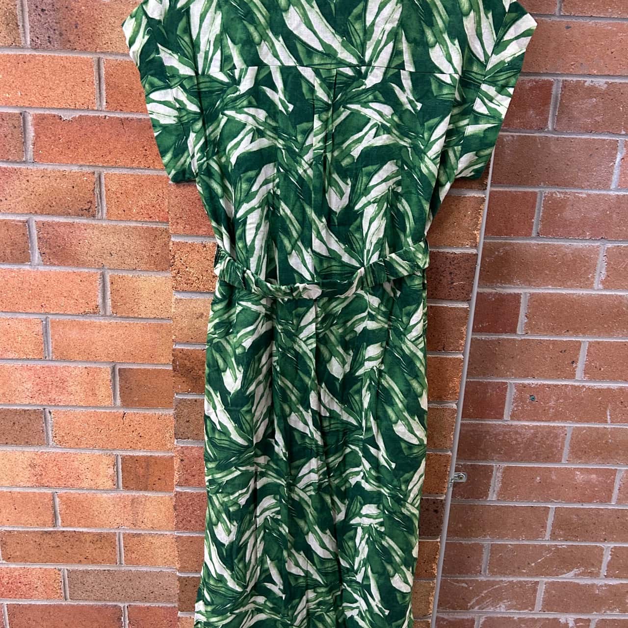 green emerald velvet dress Amazon.com: The Woman in the Green Dress: 9780785235125: Cooper, Tea: Books