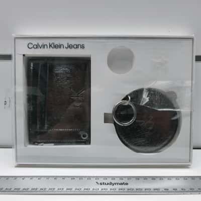 Calvin Klein Jeans Leather Wallet & Keyring Gift Set