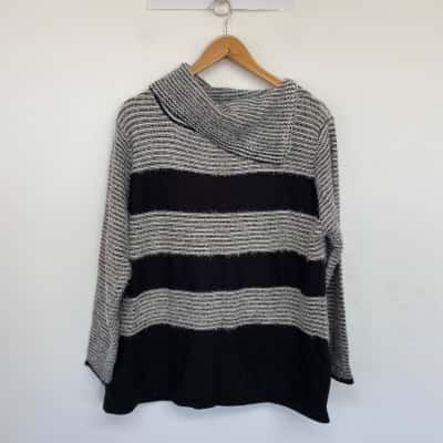 Noni B Black White Fluffy Stripe Knit Jumper  Size XL 