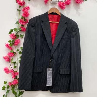 Doghouse Mens Suit Size 44 Black  / Striped 