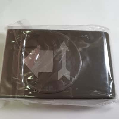 Stampin Up! Arrow  What's Up Punch - New In Package