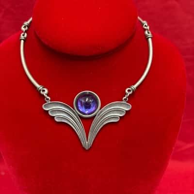  Women's Calypso Flash Decorative Silver Tone Costume Jewellery featuring a Purple Centre Gem Necklace 