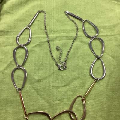  Womens Necklace gold silver coloured