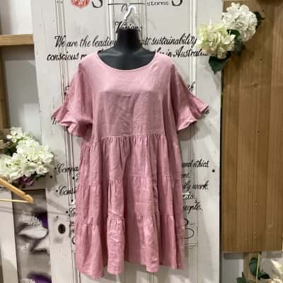 Adorne Brand! 100% LINEN TIERED RUFFLED SHORT SLEEVED BABYDOLL MIDI DRESS! Womens  Size XL Babydoll Dress / Midi Dress / Short Sleeve Dress  Pink  
