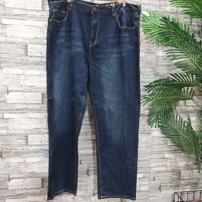 Urban jeans .co mens Size 42 Straight Leg Pants