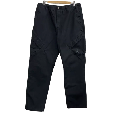 Nike Air Jordan Men’s Black Chicago Essential Trousers