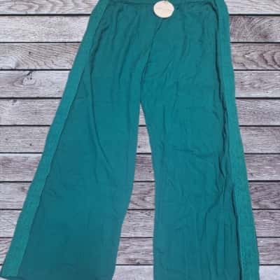 Kennedys Womens  Size M / S Casual Pants Green 